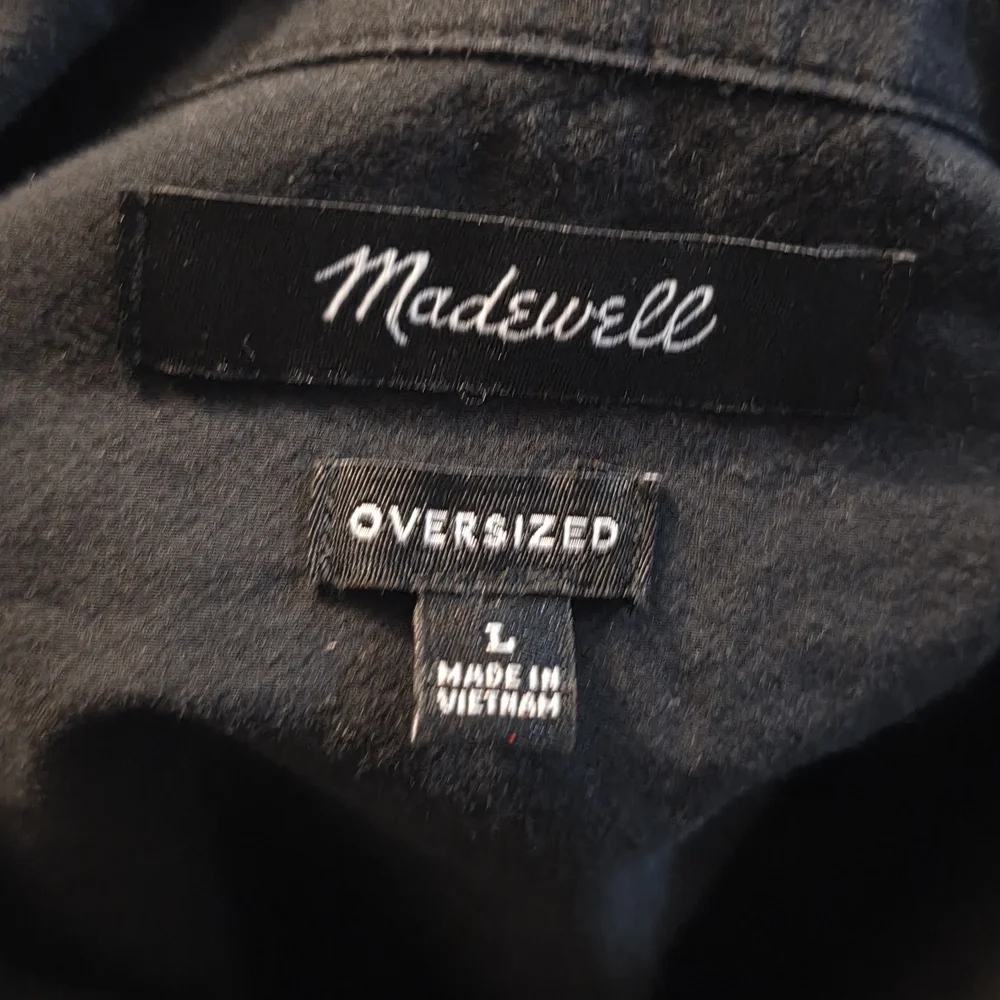 Madewell OVERSIZED Black Button-Down Shirt - Picture 9 of 12